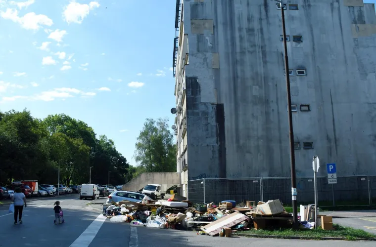 Ružni prizori, ovaj hrvatski grad je zatrpan otpadom: 'Nažalost, kvar jo&scaron; nije otklonjen'