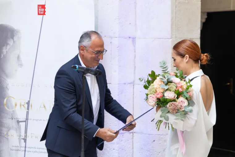 Osmijeh nije skidala s lica: Helena Minić Matanić stala je pred kamere, a ovo je razlog