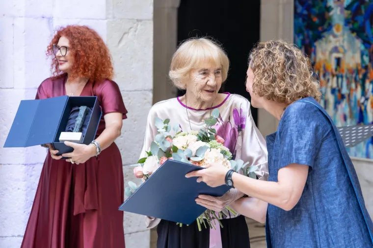 Osmijeh nije skidala s lica: Helena Minić Matanić stala je pred kamere, a ovo je razlog