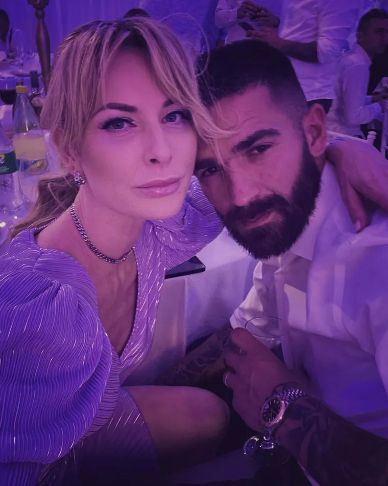 Ona je najpoznatija splitska WAGsica: Kako se Iris Livaja mijenjala kroz godine?