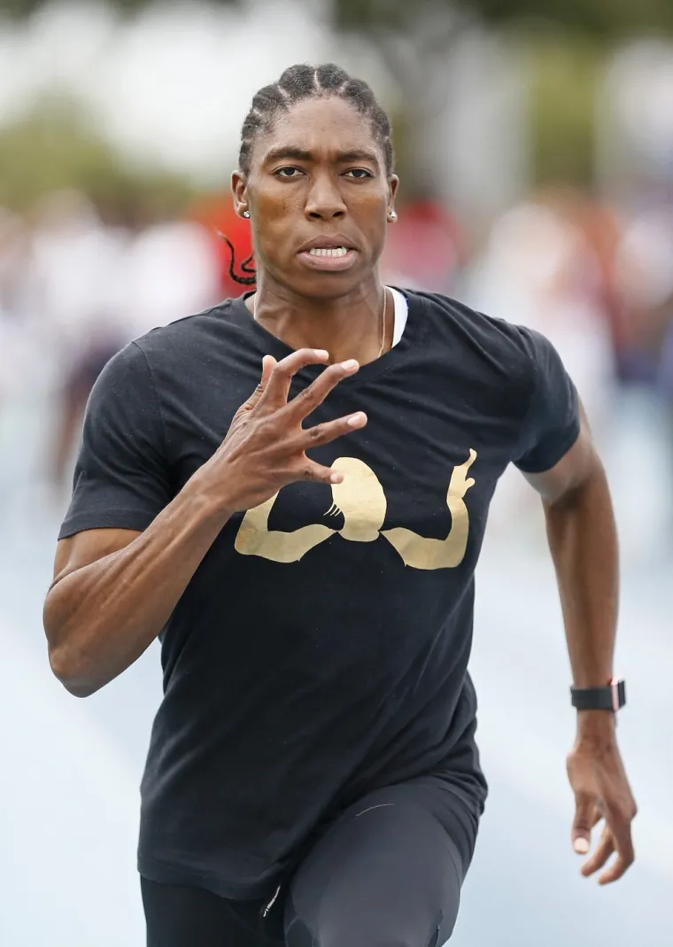 Napadaju je i osuđuju zbog izgleda: 'Kakvi idioti, pa ja sam žena'