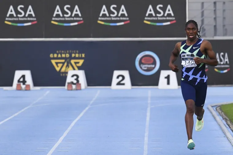 Napadaju je i osuđuju zbog izgleda: 'Kakvi idioti, pa ja sam žena'