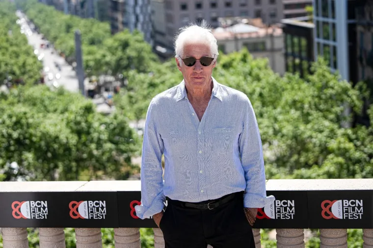 Iznenadit će vas kako izgleda Richard Gere: Posebno je zainteresirao držanjem