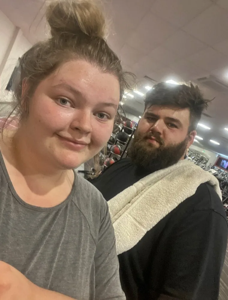 Odustali od kupnje kuće pa potro&scaron;ili 20 tisuća funti na mr&scaron;avljenje: Zajedno skinuli 150 kilograma