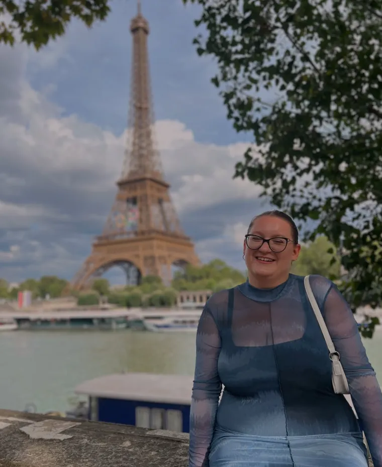 Ona osvaja influencersku scenu: Zbog viška kilograma bila zlostavljana, a sad ih ponosno pokazuje