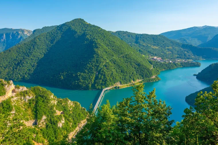 To nije planina, već živa legenda. Para nebo, skriva šapat davnina: I nalazi se u našem susjedstvu