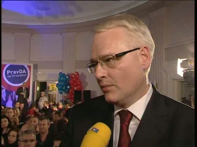 Ma tko bi ga prepoznao? Ovako je Ivo Josipović izgledao kad je služio u JNA