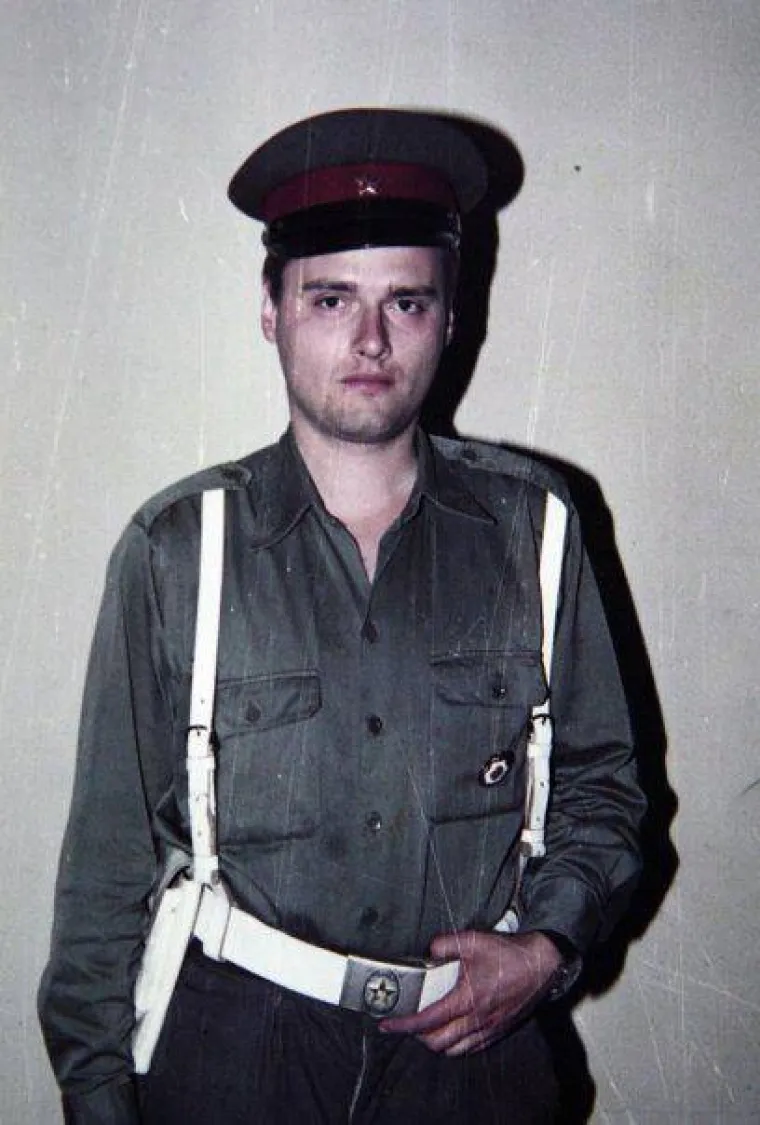 Ma tko bi ga prepoznao? Ovako je Ivo Josipović izgledao kad je služio u JNA