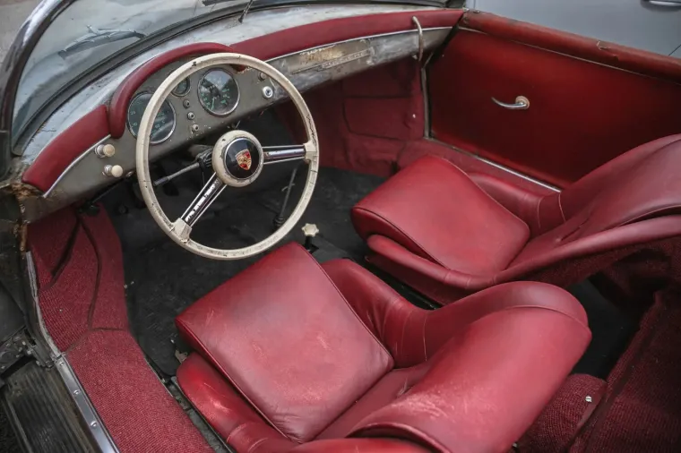 Dobili su za ovu olupinu lud novac, toliki da mogu kupiti stan u elitnom dijelu grada i još im ostane za more