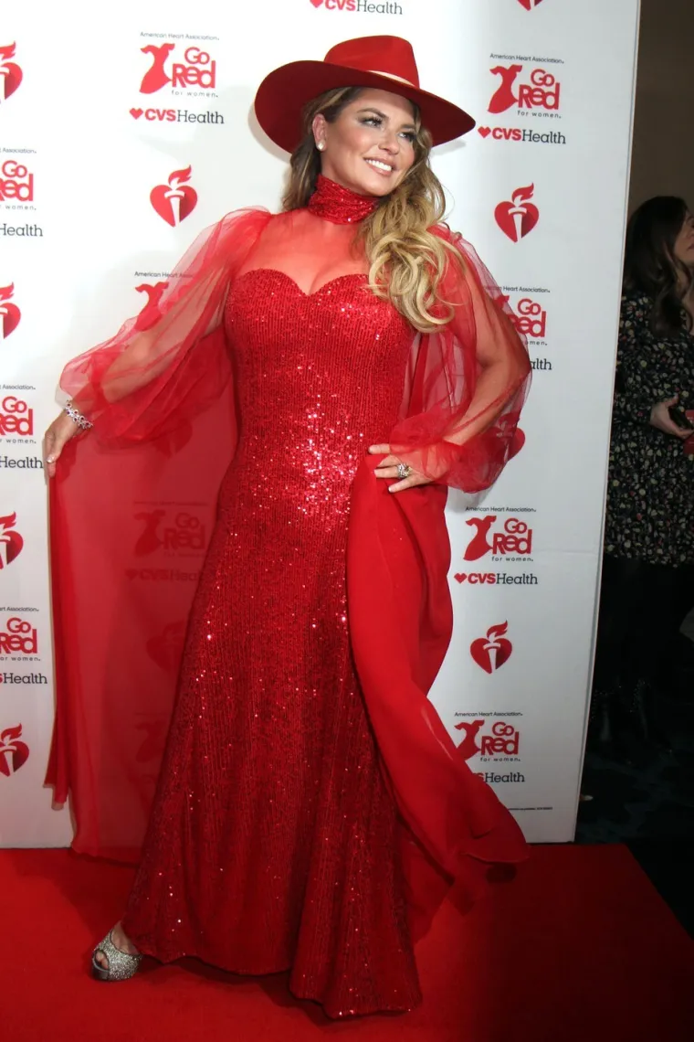 Kraljicu country popa muž ostavio zbog najbolje prijateljice, pa se osvetila na brutalan način