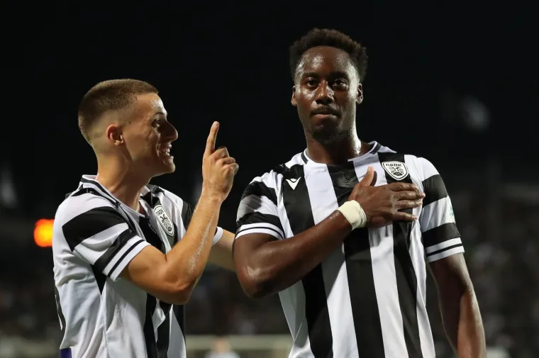 Riječanima na 'Grobnici' pustili pjesmu 'Grobara' prije početka utakmice