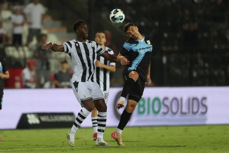 Riječanima na 'Grobnici' pustili pjesmu 'Grobara' prije početka utakmice