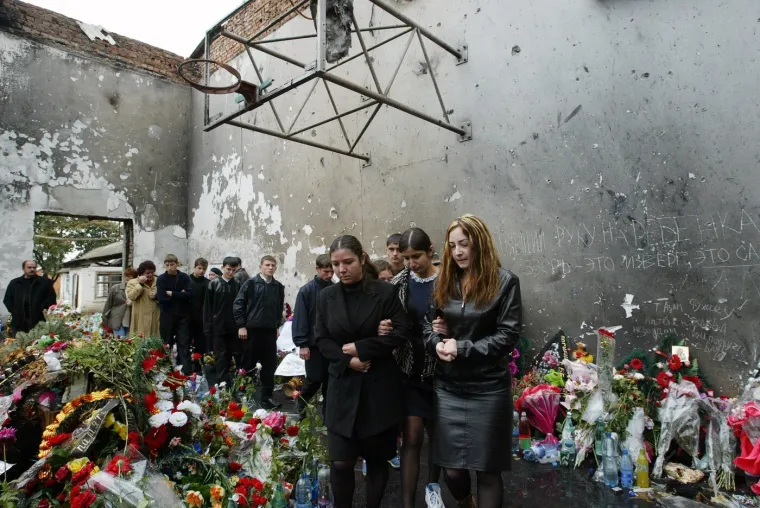 Trodnevna drama zavr&scaron;ila totalnim hororom: Među 334 ubijenih bilo je čak 186 djece...