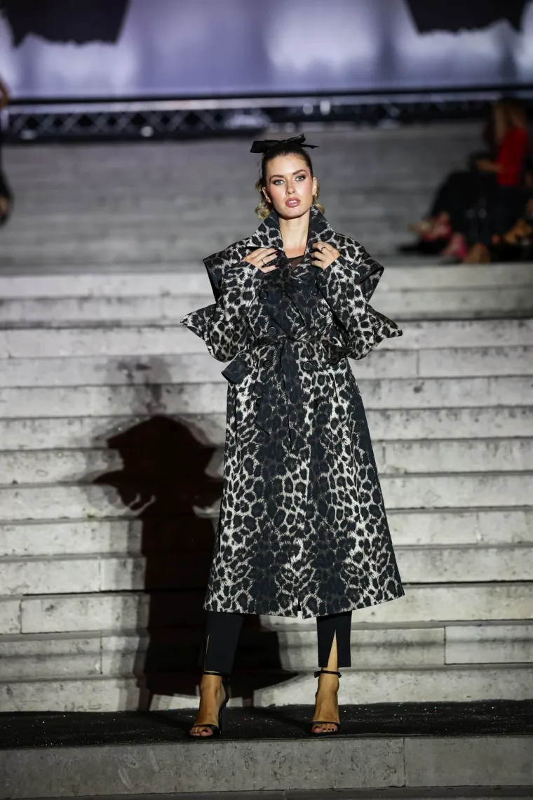 Ljepotice okupirale Rijeku: Pogledajte koje su biv&scaron;e hrvatske missice nosile 17 revija