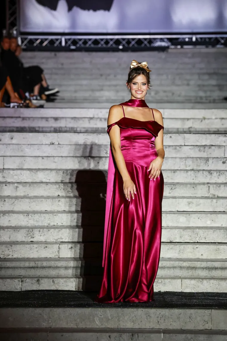 Ljepotice okupirale Rijeku: Pogledajte koje su biv&scaron;e hrvatske missice nosile 17 revija