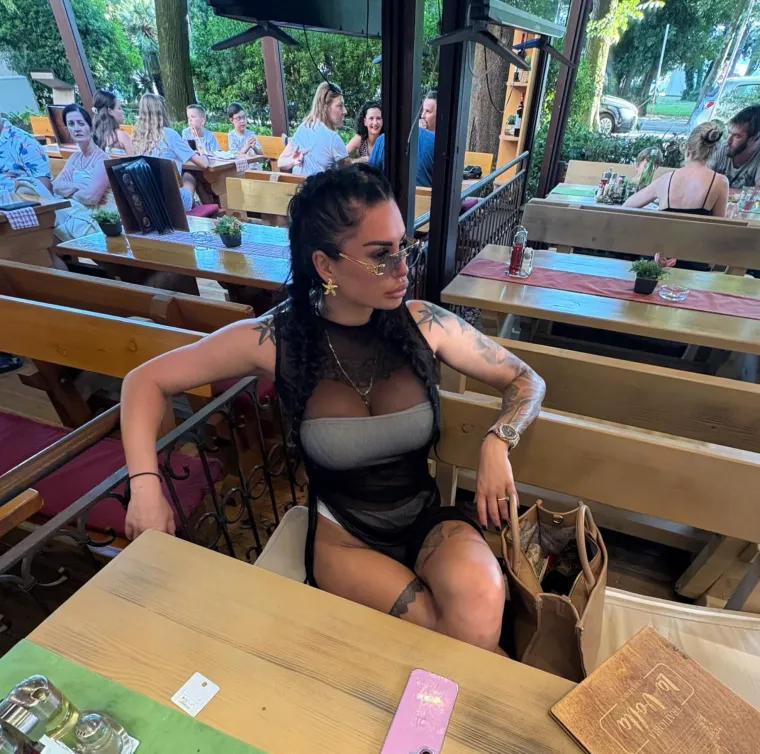 Protjerana iz Hrvatske pa uhićena u akciji Sparta: Dajana voli luksuz, tetovaže i brze automobile