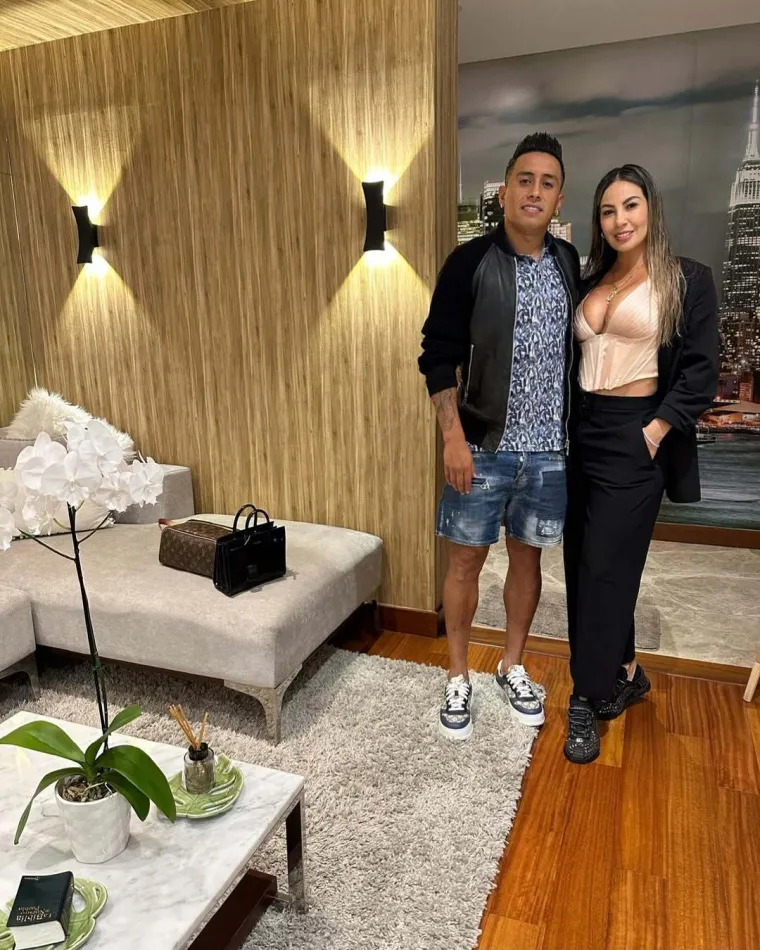 Bivšeg muža optužila za zlostavljanje, a danas blista kao nikad: Pamela osvaja svojim oblinama