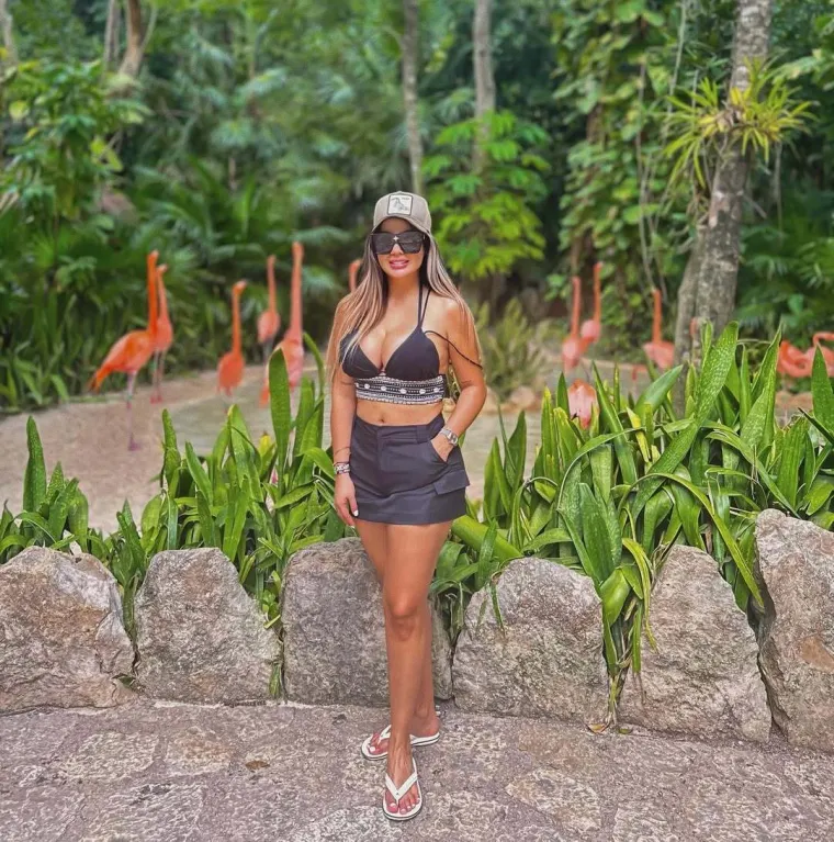 Biv&scaron;eg muža optužila za zlostavljanje, a danas blista kao nikad: Pamela osvaja svojim oblinama