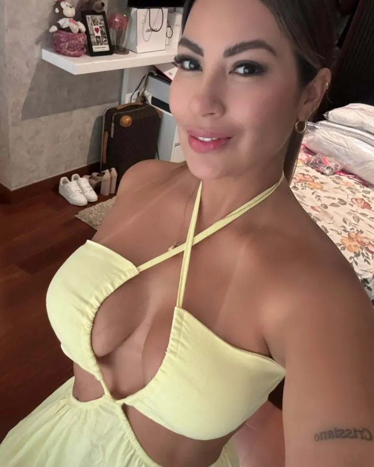 Biv&scaron;eg muža optužila za zlostavljanje, a danas blista kao nikad: Pamela osvaja svojim oblinama