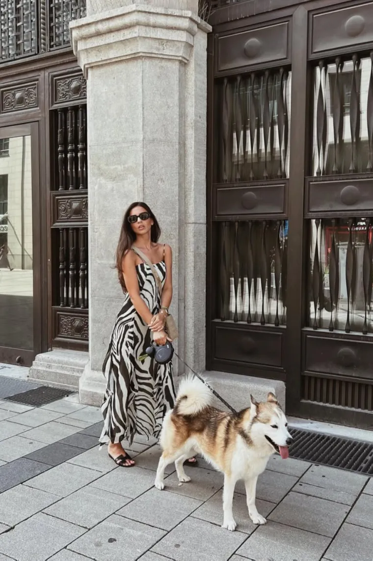 Nazivaju je hrvatskom Meghan Markle: Tko je supruga Dominika Livakovića koja osvaja otmjenim stilom?