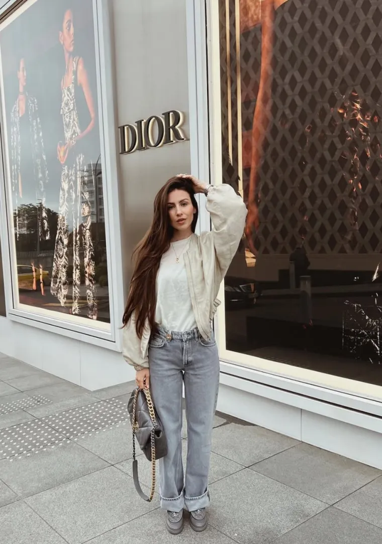 Nazivaju je hrvatskom Meghan Markle: Tko je supruga Dominika Livakovića koja osvaja otmjenim stilom?