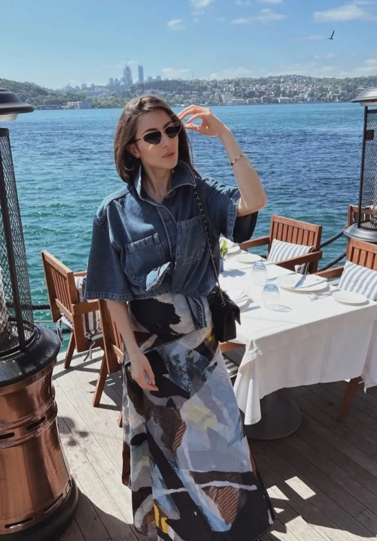 Nazivaju je hrvatskom Meghan Markle: Tko je supruga Dominika Livakovića koja osvaja otmjenim stilom?