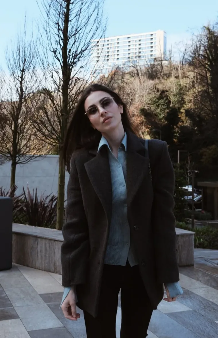 Nazivaju je hrvatskom Meghan Markle: Tko je supruga Dominika Livakovića koja osvaja otmjenim stilom?