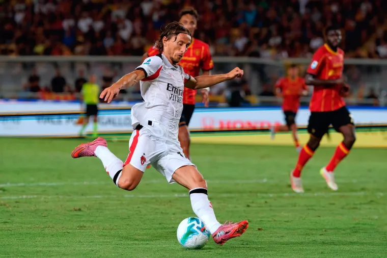 'Harry Potter dodavanja': Nogometni svijet klanja se Modriću