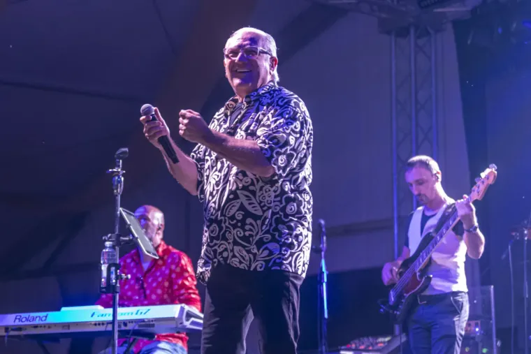 Zbog nje nitko nije ni primijetio pivo: Plavuša u uskoj haljini zaludjela posjetitelje festivala