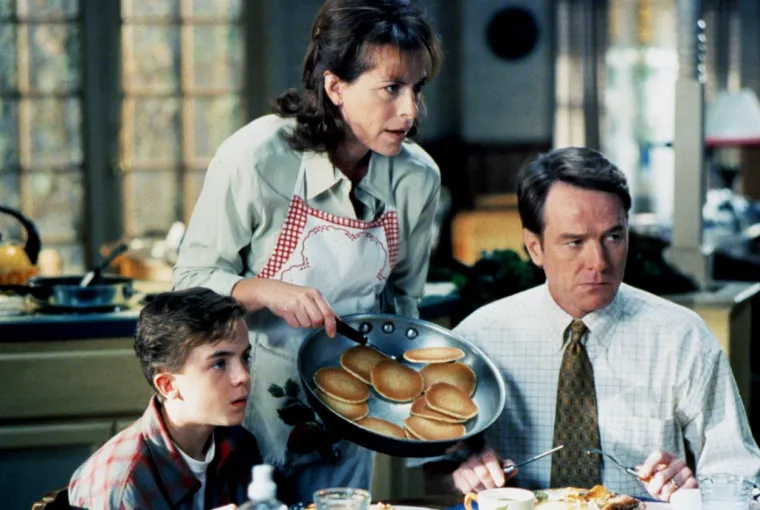 Od televizijske zvijezde do NASCAR staza: Evo kako danas izgleda 'Malcolm' u 40. godini