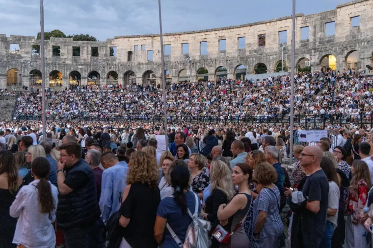 Tony Cetinski održao koncert za pamćenje u Puli: Publika bila kao u transu