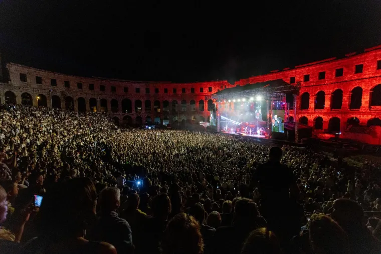 Tony Cetinski održao koncert za pamćenje u Puli: Publika bila kao u transu