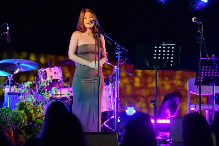 Ovako je izgledao sinoćnji koncert u čast Gabi Novak i Matije Dedića: Na pozornicu se popela i Lu