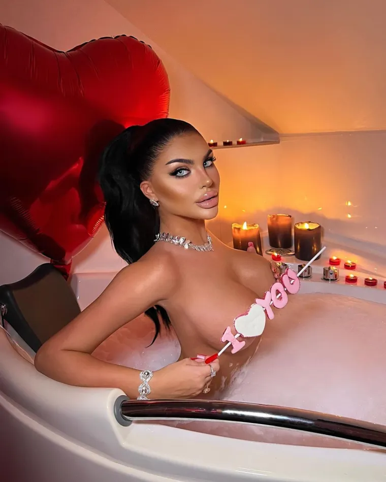 Ovako hrvatska navijačica Magdalena izgleda bez trunke Photoshopa: Da nije malčice pretjerala?