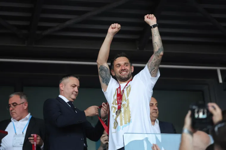 Sva lica Radomira Đalovića: Pogledajte najluđa izdanja dojučerašnjeg Rijekina trenera