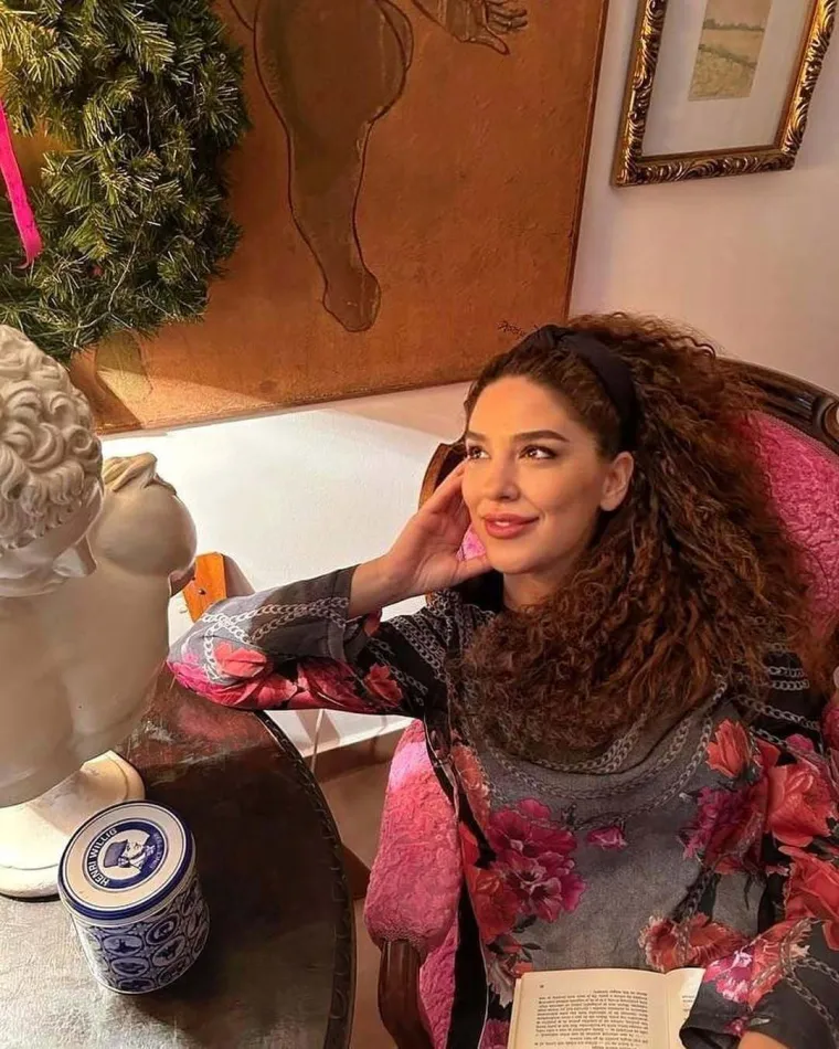 Mlađahna supruga Frane Lasića prirodna je ljepotica, a zanosna figura je njen najjači adut