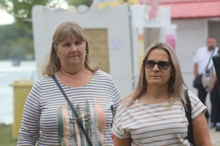 Prirodna ljepotica kakvu rijetko viđamo: Domaća glumica osvojila Međimurje u ležernom izdanju