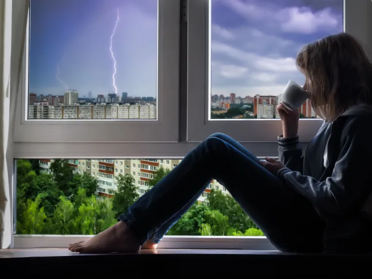 Tijekom grmljavine neke aktivnosti treba izbjegavati: Ove 23 mjere spašavaju živote