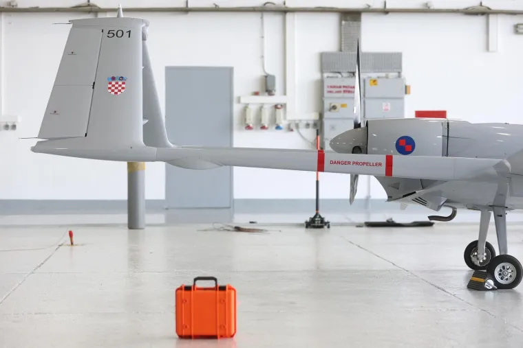 Moćni, precizni, nemilosrdni: Predstavljen Bayraktar! Ovako izgleda budućnost ratovanja