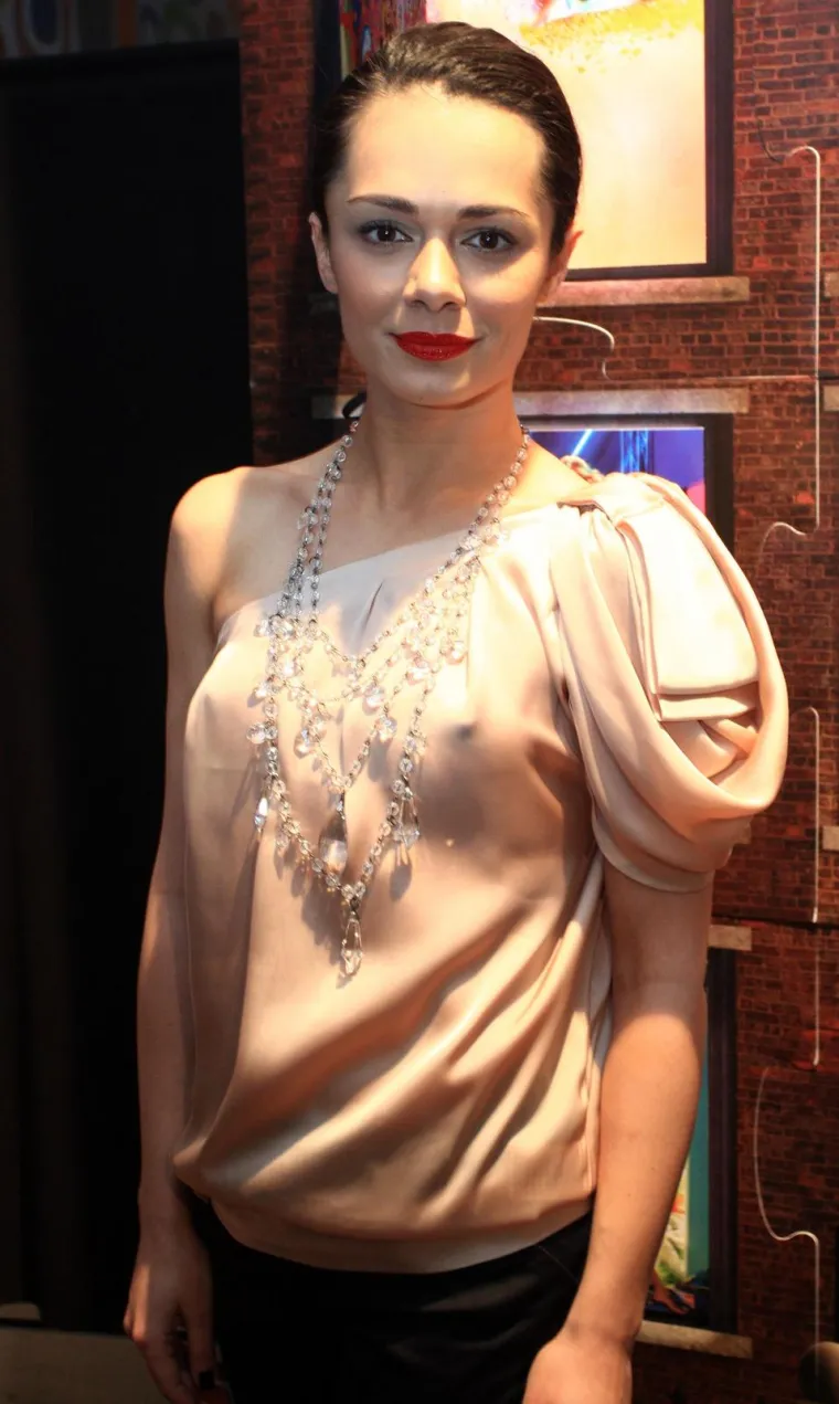 Ona je zaslužna za sreću zastupnika nakon smrti supruge: Kristina Krepela ponosno pokazuje dečka