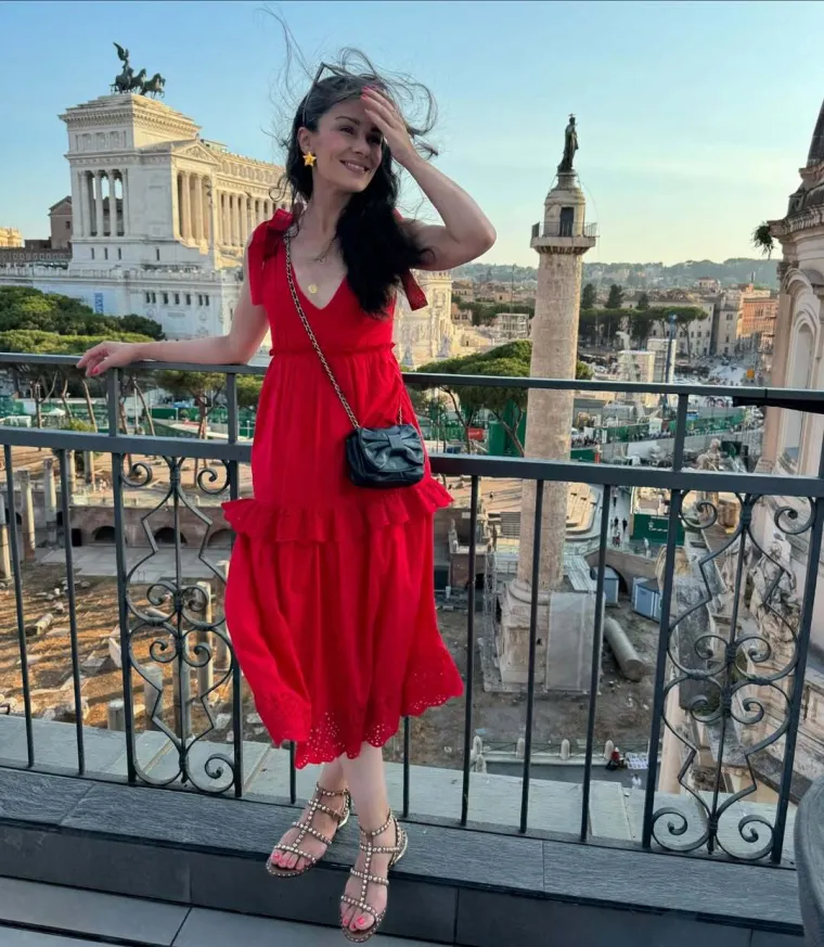 Ona je zaslužna za sreću zastupnika nakon smrti supruge: Kristina Krepela ponosno pokazuje dečka