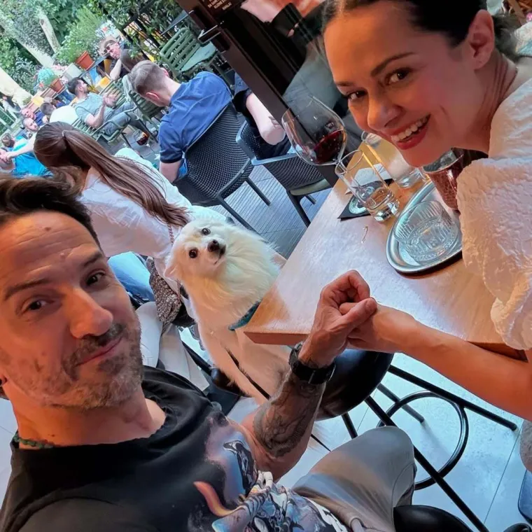 Ona je zaslužna za sreću zastupnika nakon smrti supruge: Kristina Krepela ponosno pokazuje dečka