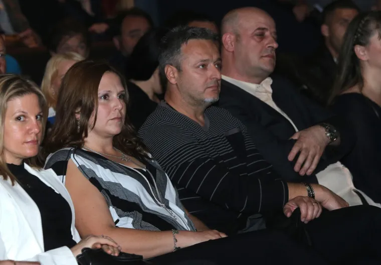 Thompsonova supruga kroz godine izgleda sve bolje: Pogledajte kako se mijenjala