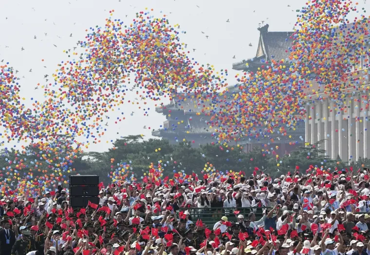 Xi odaslao moćnu poruku: Nuklearni arsenal, robotski psi, podvodni dronovi i lijepe vojnikinje