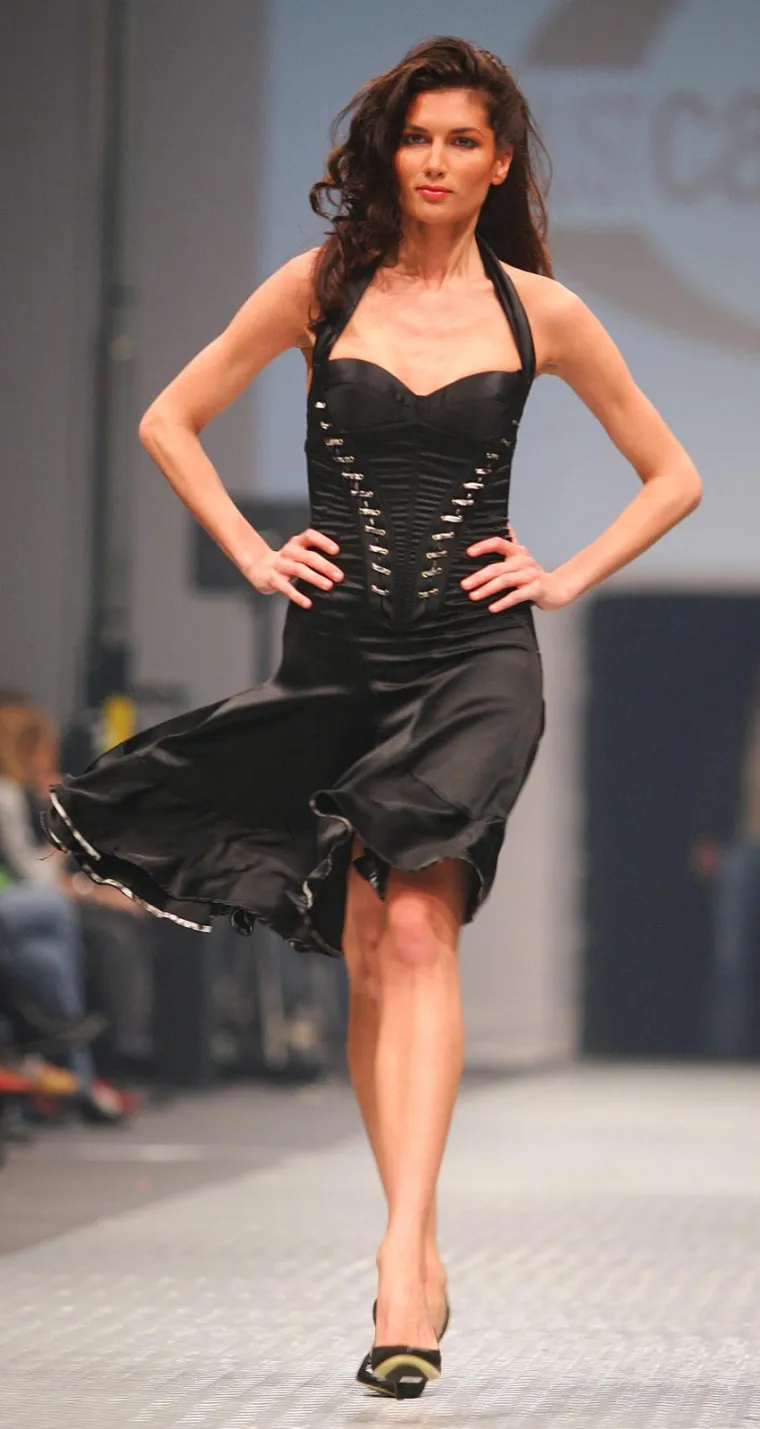 Harala je modnim pistama, a onda postala hrvatski Bear Grylls: Najbolja izdanja Dvine Meler