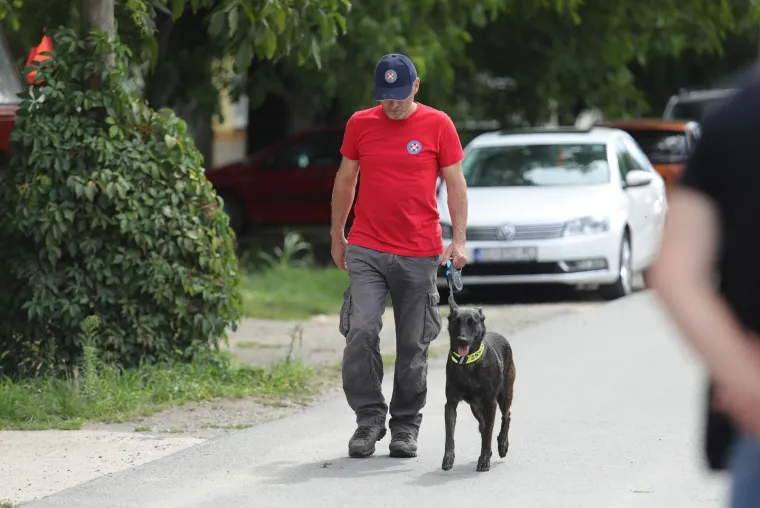 Prve fotografije s mjesta užasa: U septičkoj jami navodno našli raskomadanu ženu