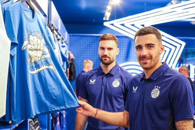 Dinamovi su se igrači pojavili u trgovačkom centru i potpuno raspametili navijače