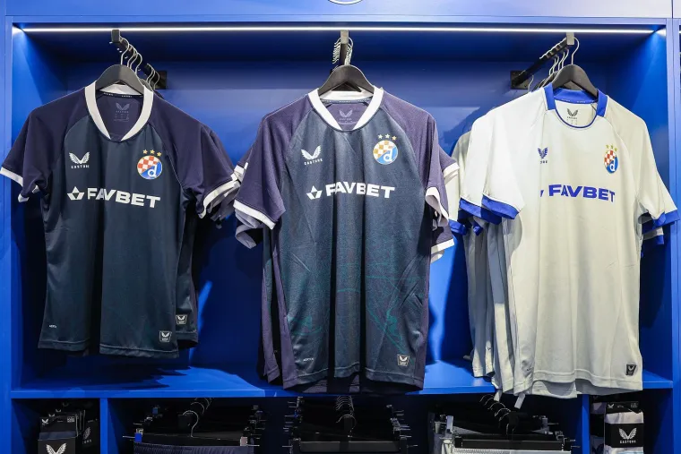 Dinamovi su se igrači pojavili u trgovačkom centru i potpuno raspametili navijače