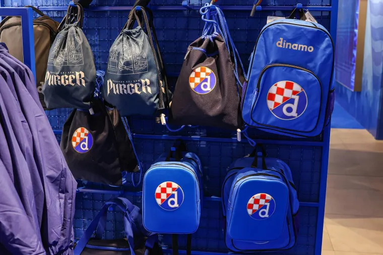 Dinamovi su se igrači pojavili u trgovačkom centru i potpuno raspametili navijače