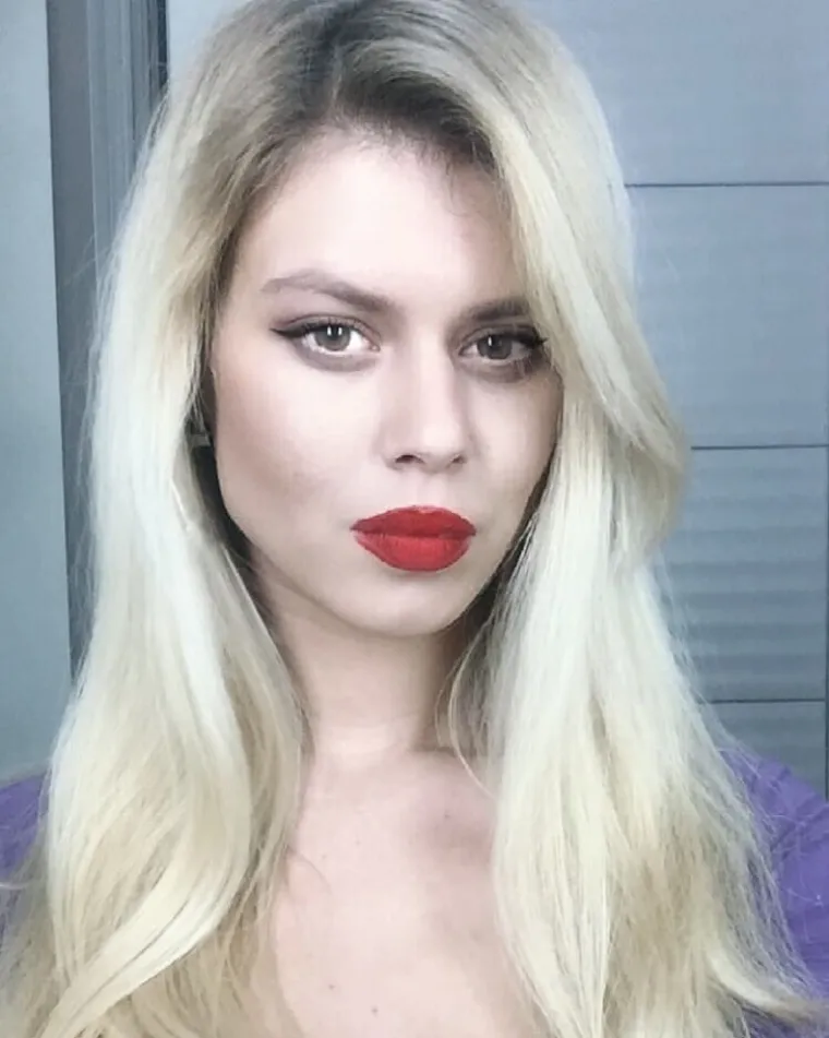 Bivšoj supruzi Borisa Novkovića danas nema ni traga: Lijepa Iris bila je najseksi Hrvatica